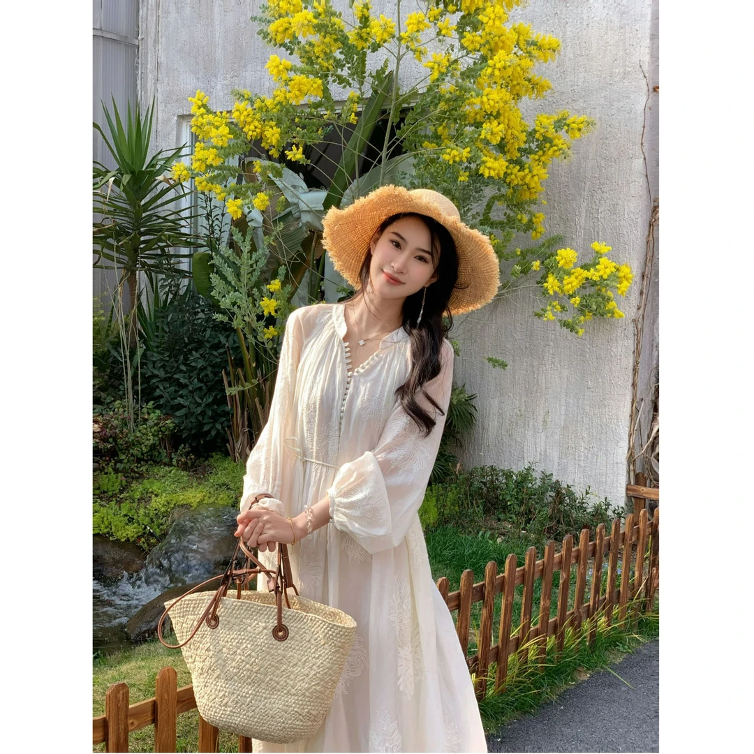 【璐璐专属】新款春夏连衣裙刺绣气质甜美法式温柔风长裙 YB25005