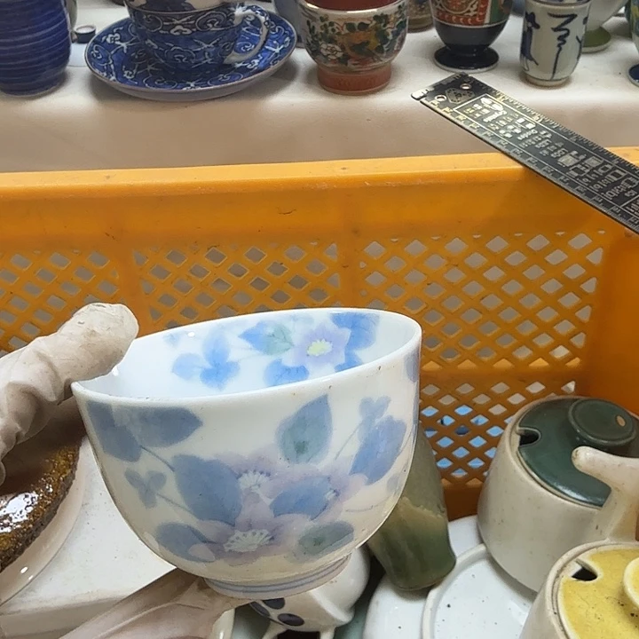 瓷片l****5开播啦…开播啦