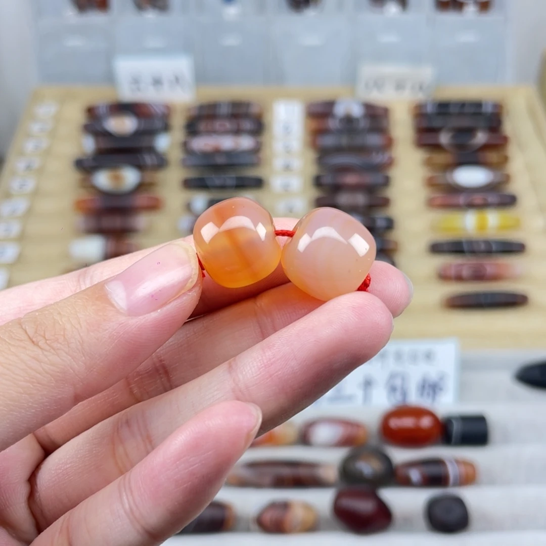 玛瑙/玉髓合金颈饰一对