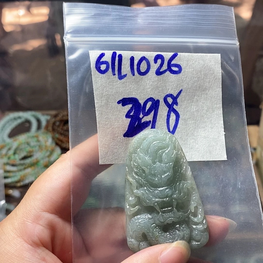 未镶嵌定制翡翠翡翠