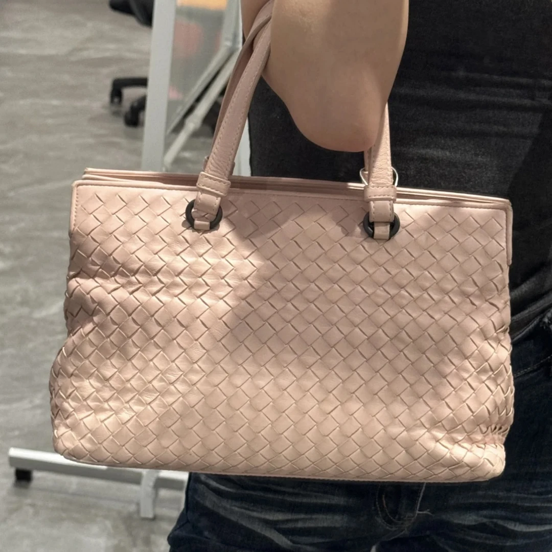 95新 BOTTEGA VENETA/葆蝶家 单肩手提包编织袋粉色 二手且曼