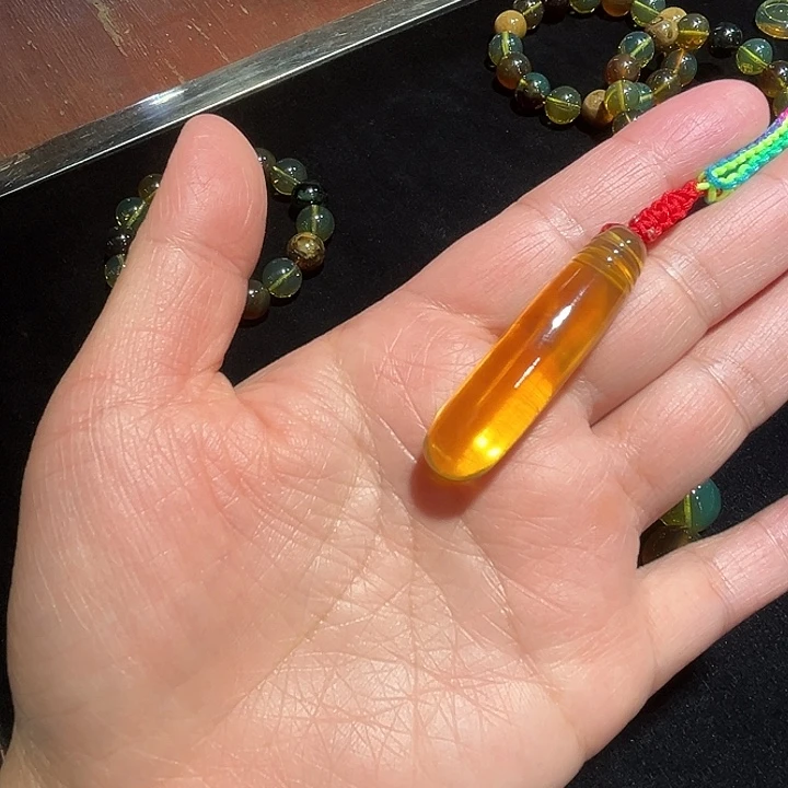 琥珀未镶嵌颈饰緬甸琥珀