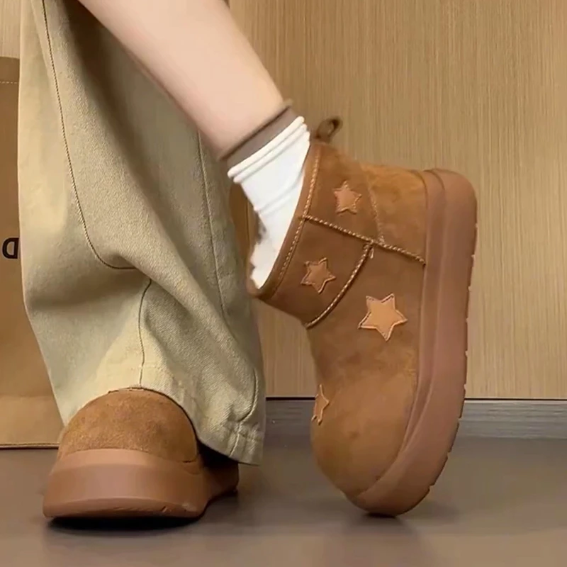 星星萌豚～原创雪地靴女加绒大头鞋2025百搭保暖面包冬季新款棉鞋