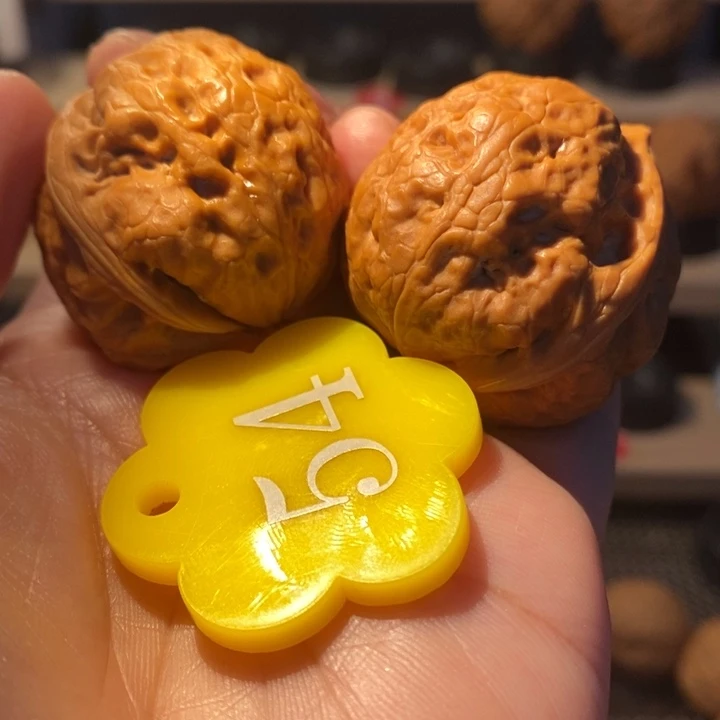 远***。核桃玉兔金蟾36尺寸，
