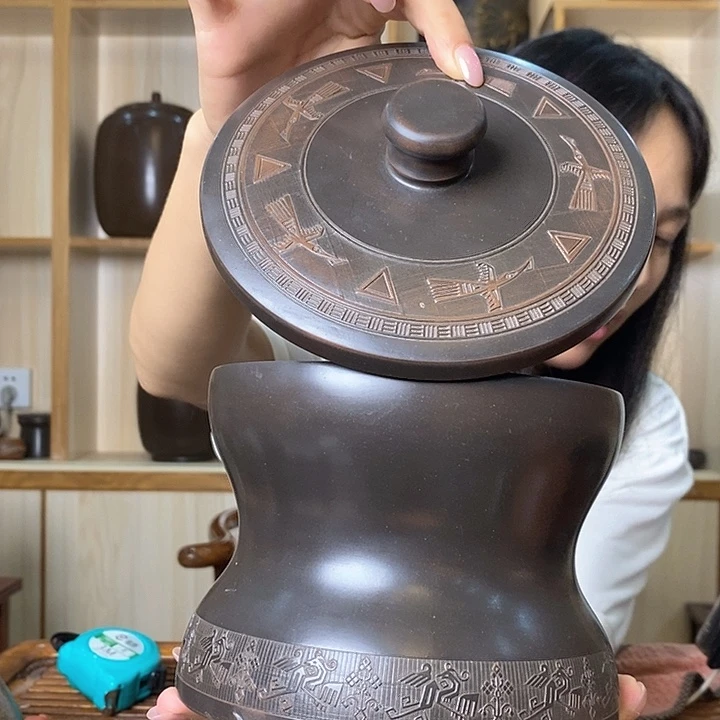 钦州坭兴陶茶叶罐半斤装