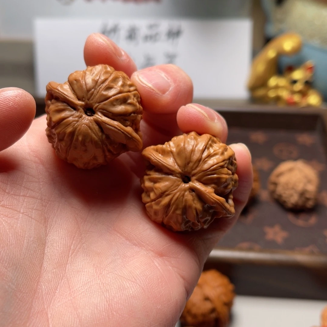 文玩核桃把件36石门元宝