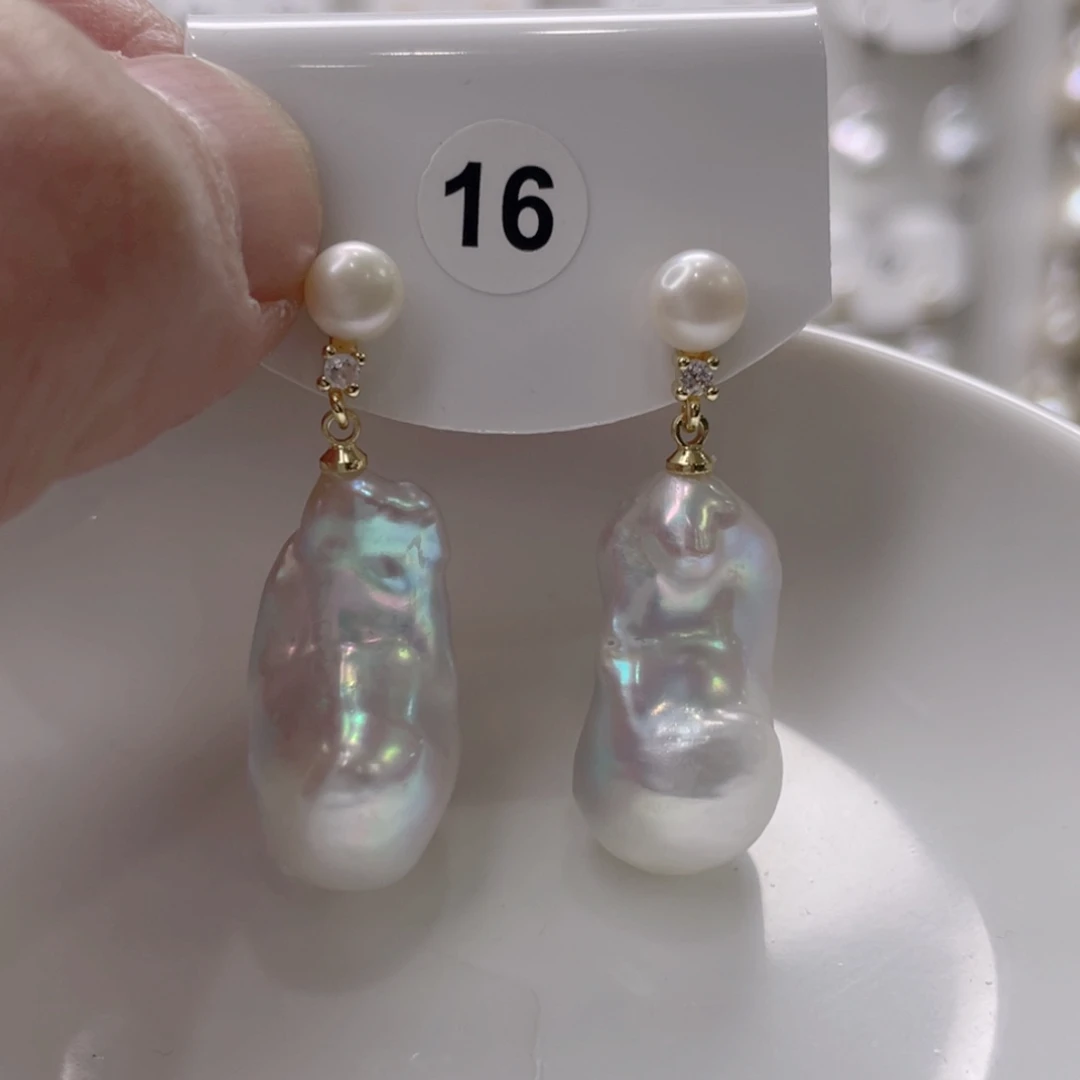 颈饰未镶嵌淡水珍珠