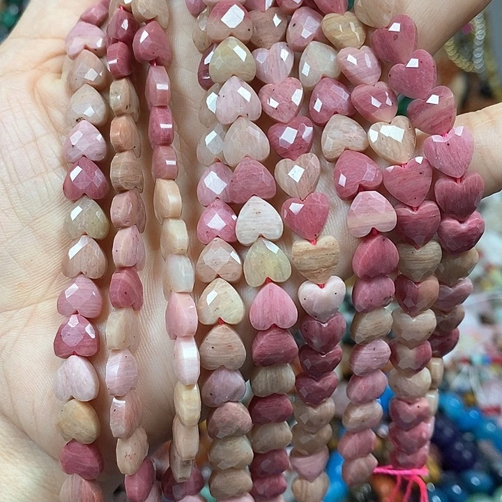 玛瑙/玉髓未镶嵌珠宝半成品天然红木纹切面爱心卡8mm短款