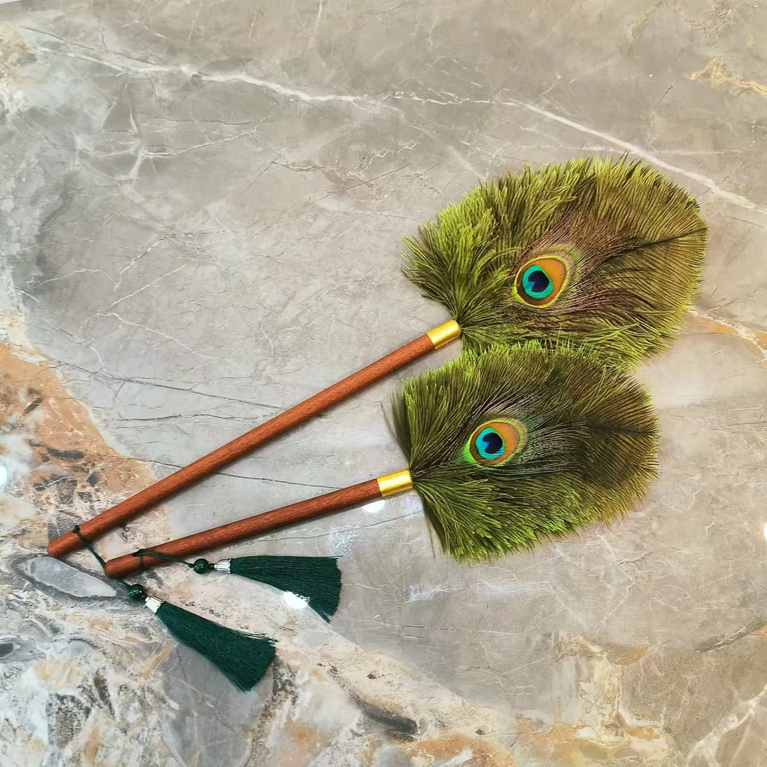 孔雀鸵羽掸家用除尘清洁摆件防静电不掉毛胡桃木手柄高档装饰品