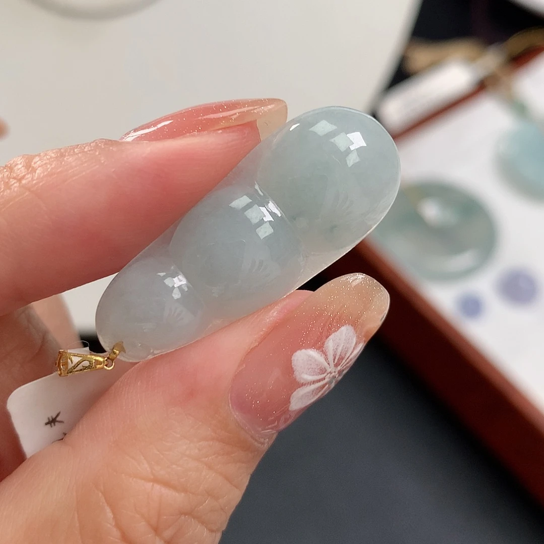 翡翠未镶嵌吊坠(不含链)0248558584808