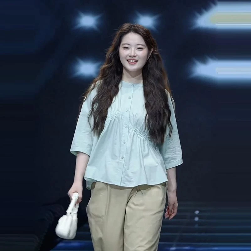 时尚高级感大码七分袖衬衫女款夏季宽松圆领衬衣休闲显瘦开衫上衣