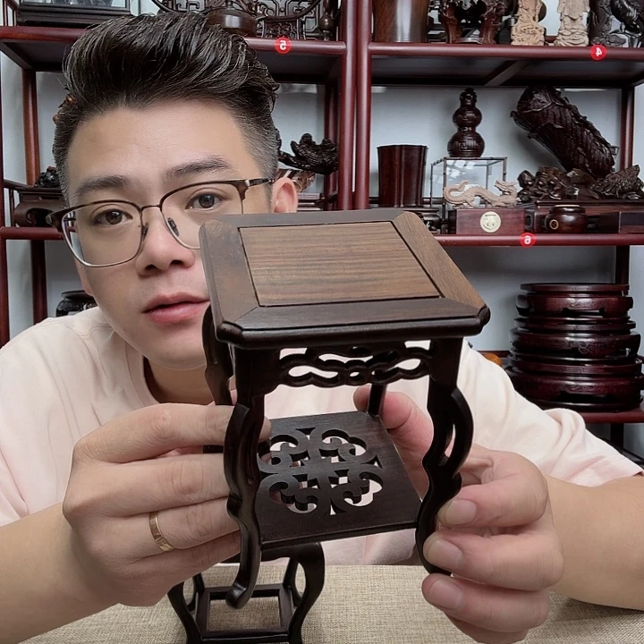 大红酸枝工艺品底座