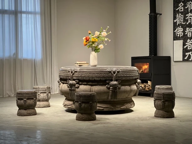 【庭院灯笼• 石桌凳】