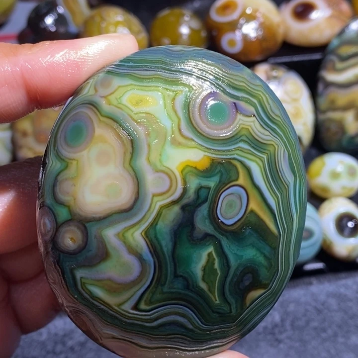 玛瑙/玉髓珠宝奇石未镶嵌