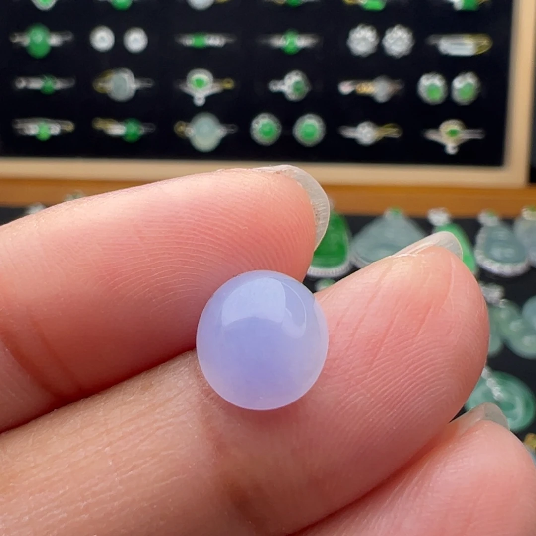 翡翠未镶嵌颈饰蛋9.1