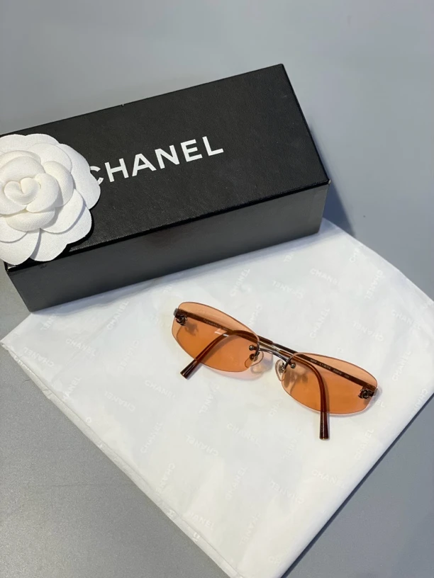 95新 Chanel/香奈儿 夏七中古/jennie同款橘色素标眼镜