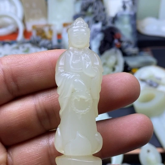 未镶嵌和田玉（糖玉）车挂
