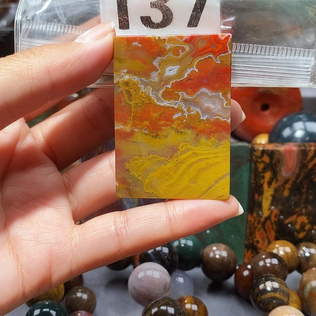 未镶嵌天然北票硅化玉吊坠硅化玉