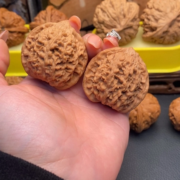 文玩核桃把件099满天星41全品