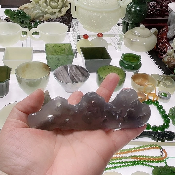 和田玉挂件未镶嵌