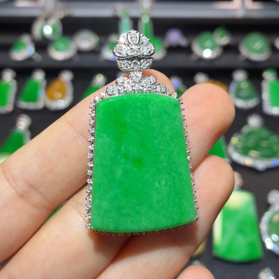 翡翠18K金镶嵌吊坠(不含链)翡翠