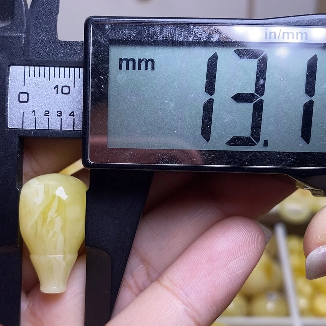 裸石琥珀未镶嵌蜜蜡三通