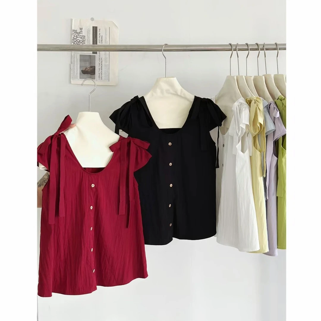 2025夏季新款减龄蝴蝶结系带纽扣设计感U领飞飞袖纯色短袖T桖上衣