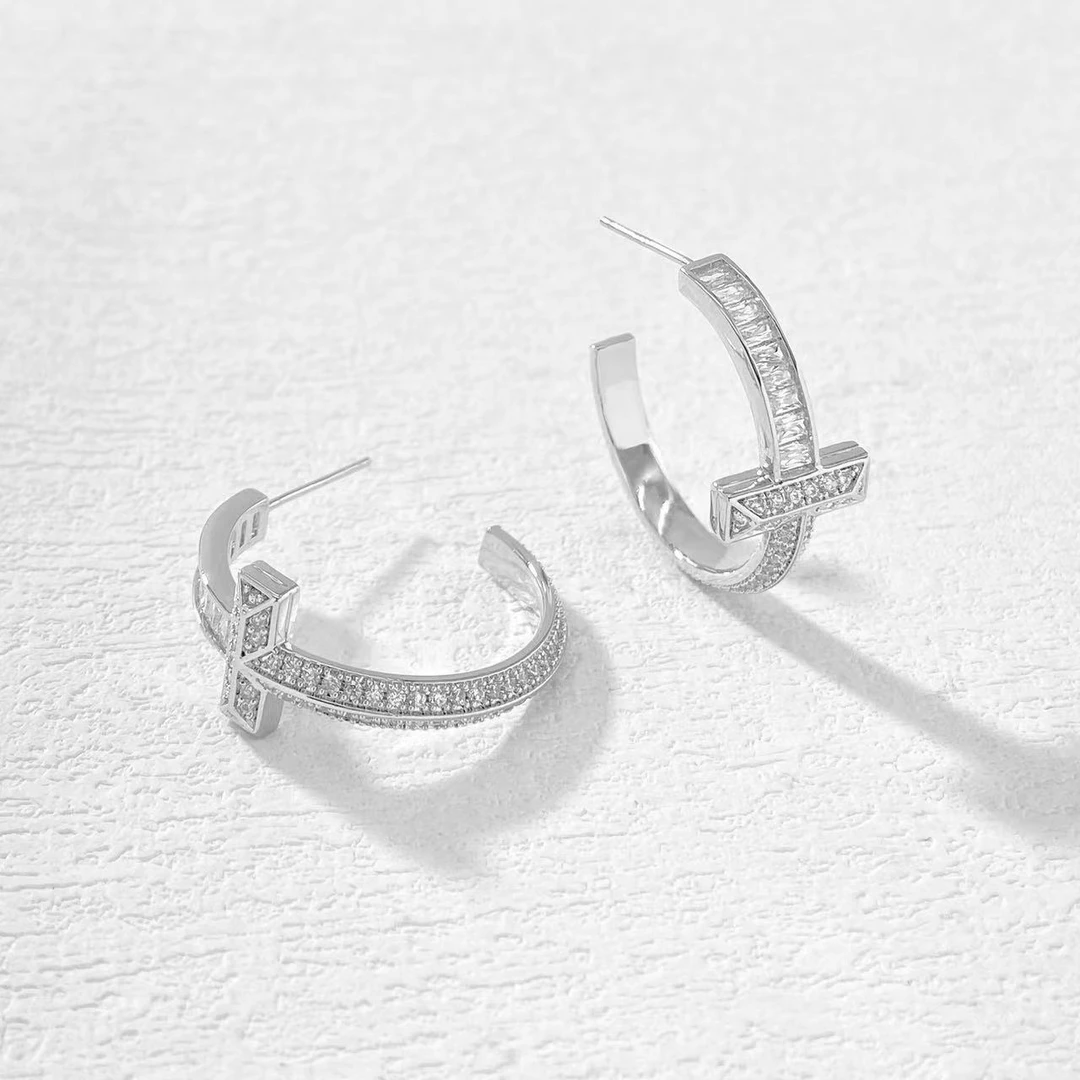 铜合金耳饰 木木（YS405）预售 内径21毫米 满镶T字半耳圈耳环