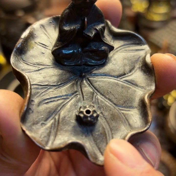 铜器摆件    点击下单