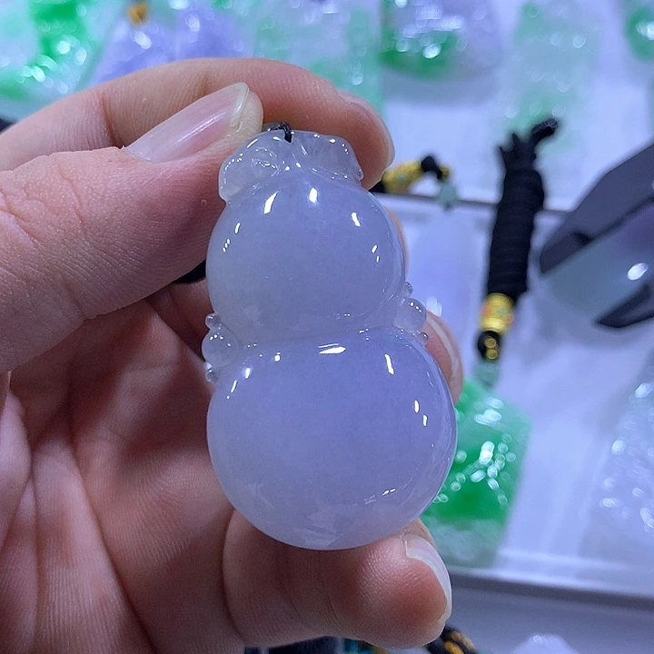 颈饰未镶嵌翡翠天然翡翠A货吊坠