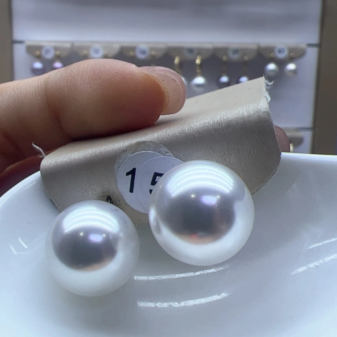 淡水珍珠耳饰18K金镶嵌