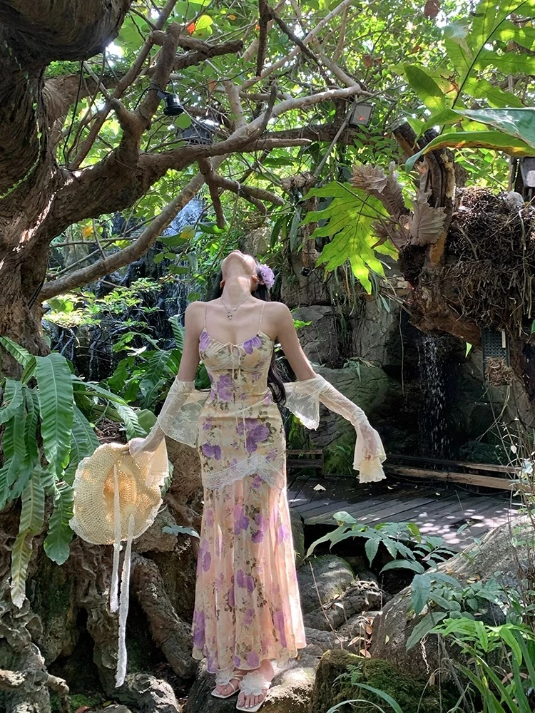 【夜雨紫藤】设计感双边蕾丝花边收腰显瘦气质性感吊带长裙防晒开衫