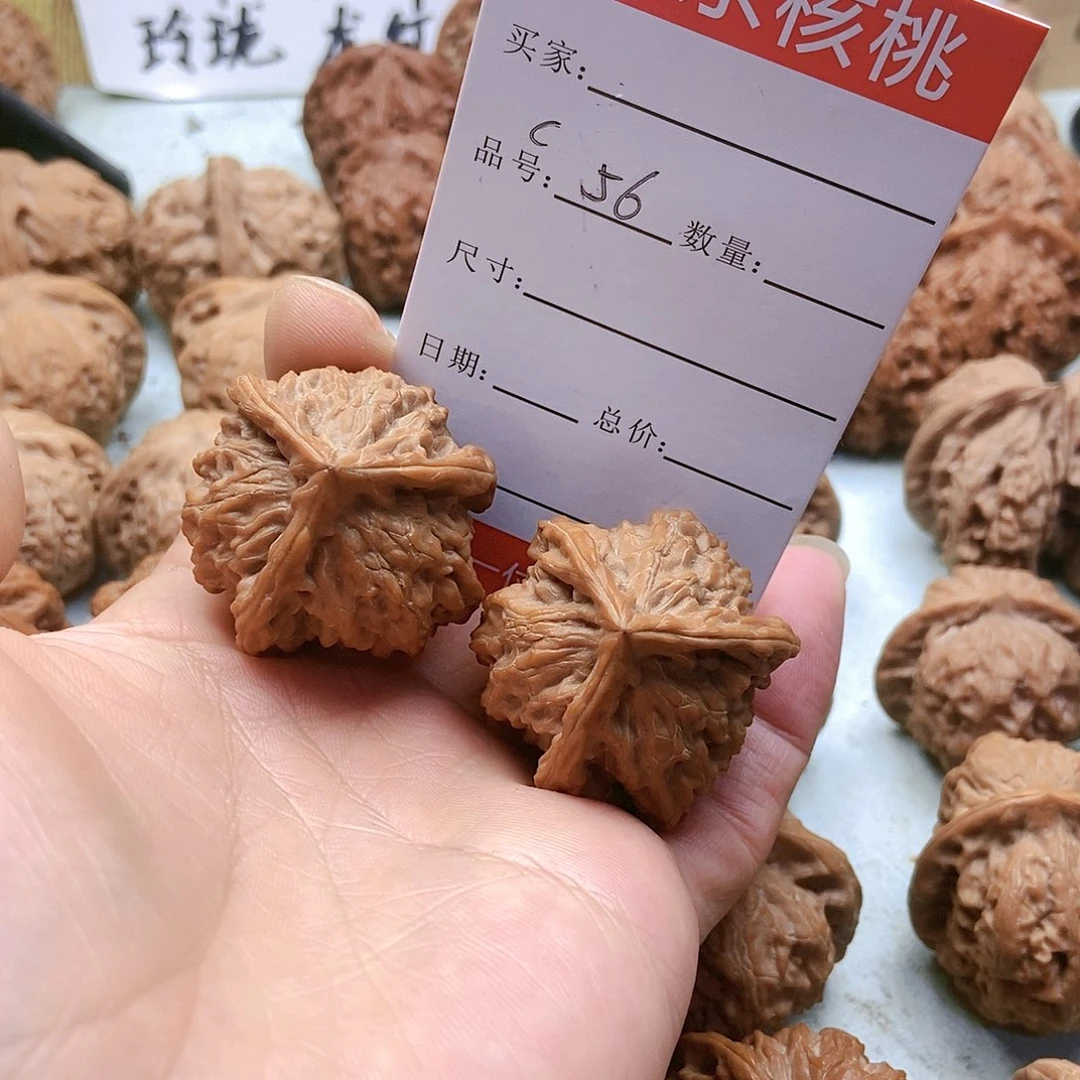 把件桃核56号全品盘山三棱37尺