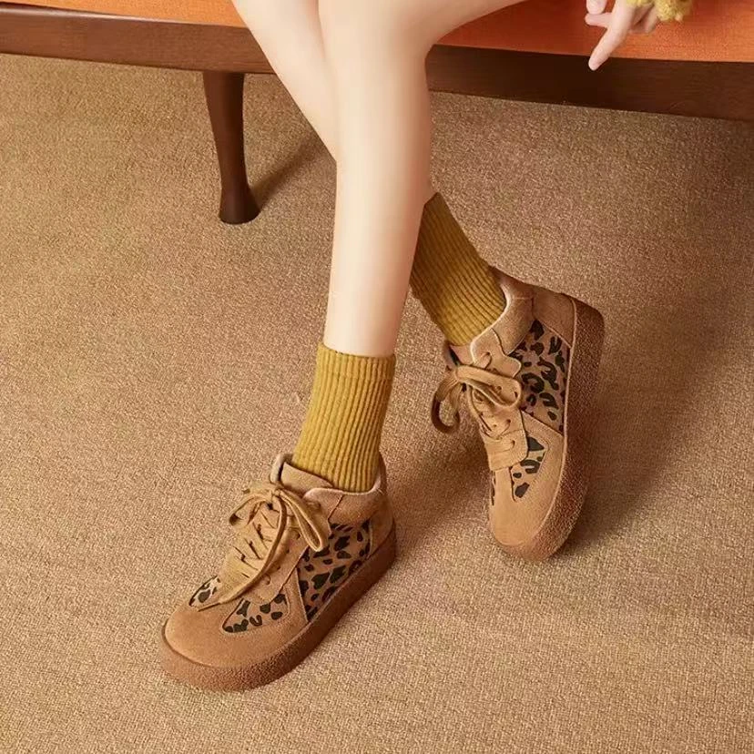 C5078 土黄绒里  时尚厚底圆头高帮系带女休闲板鞋