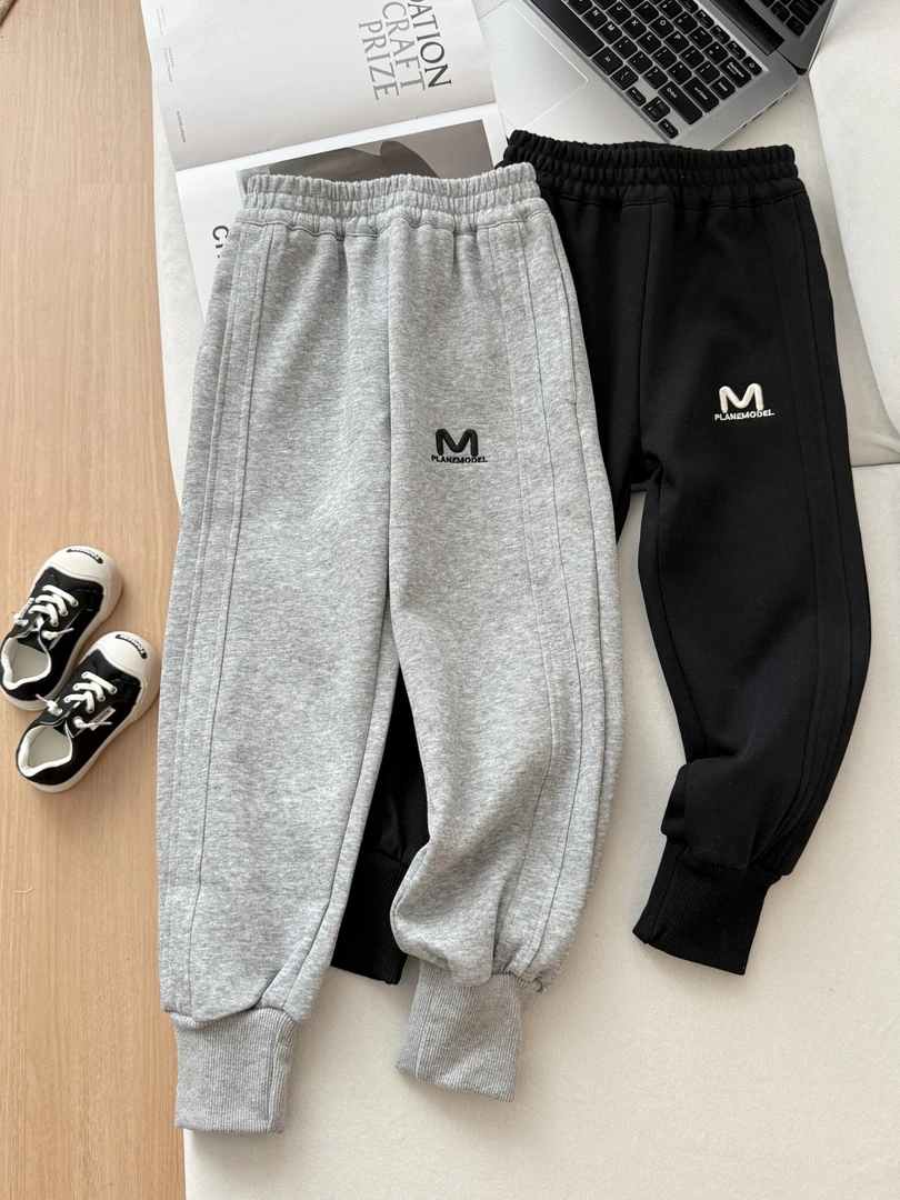 女童裤子春秋款2025新款儿童宽松英文卫裤运动裤中大童宝宝长裤秋