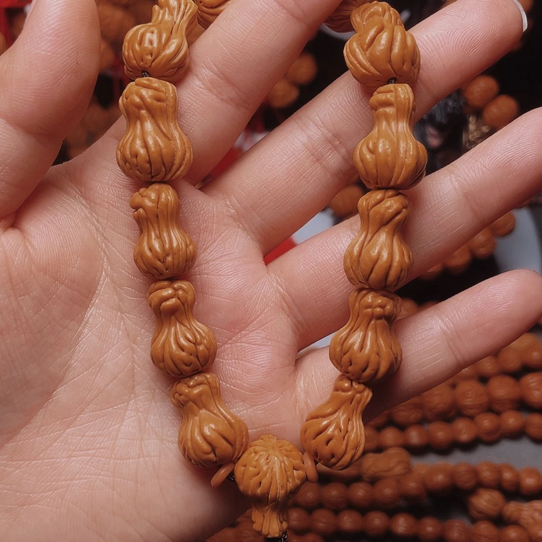 桃核手串龙纹桃枭