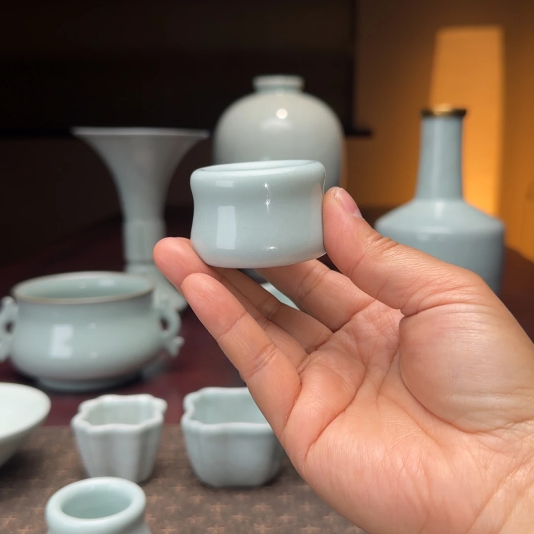 陶土南宋官窑盖置朱云峰·宋官