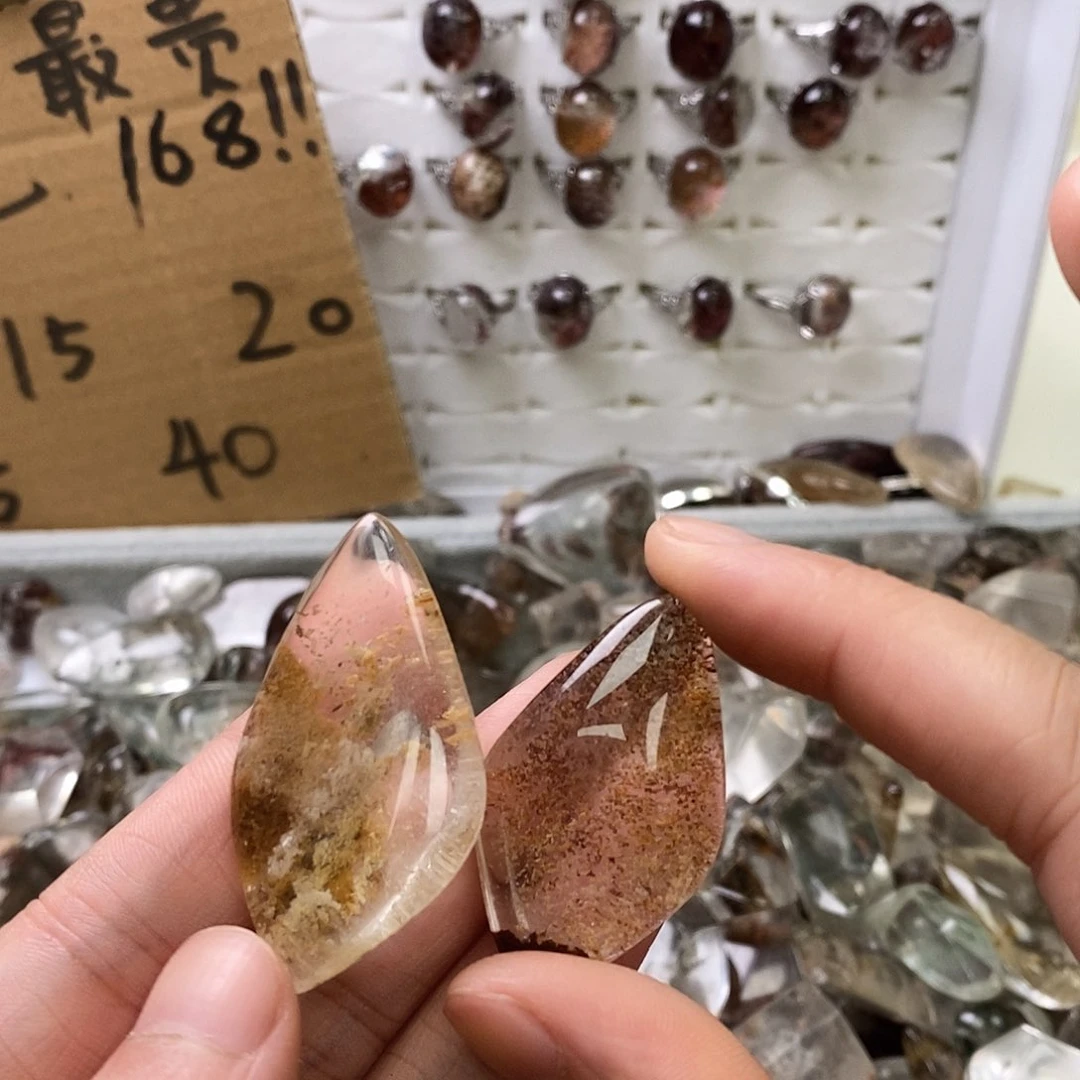 未镶嵌颈饰水晶i****e水晶