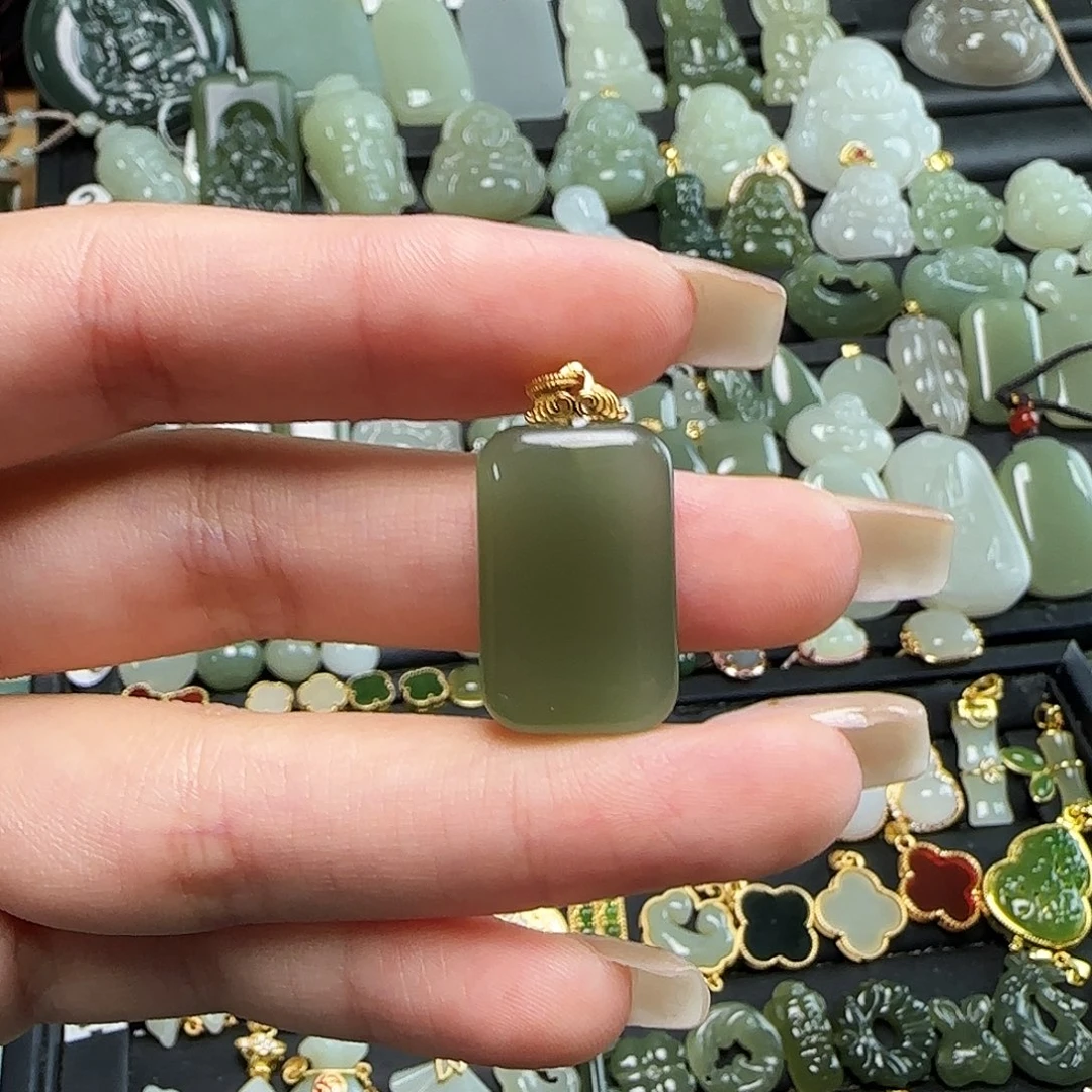 颈饰银S925镶嵌和田玉