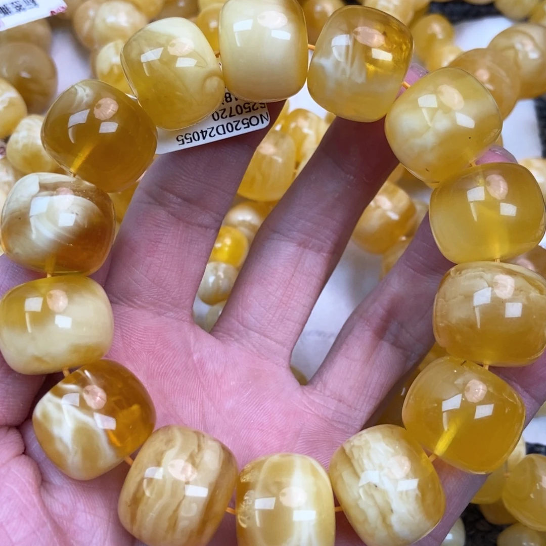 琥珀未镶嵌珠宝奇石1