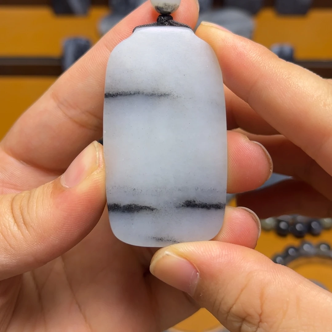 天***道和田玉未镶嵌挂件不退换