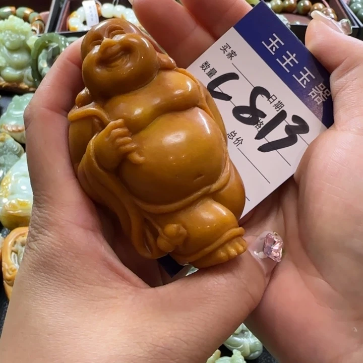 透闪石质玉未镶嵌把件