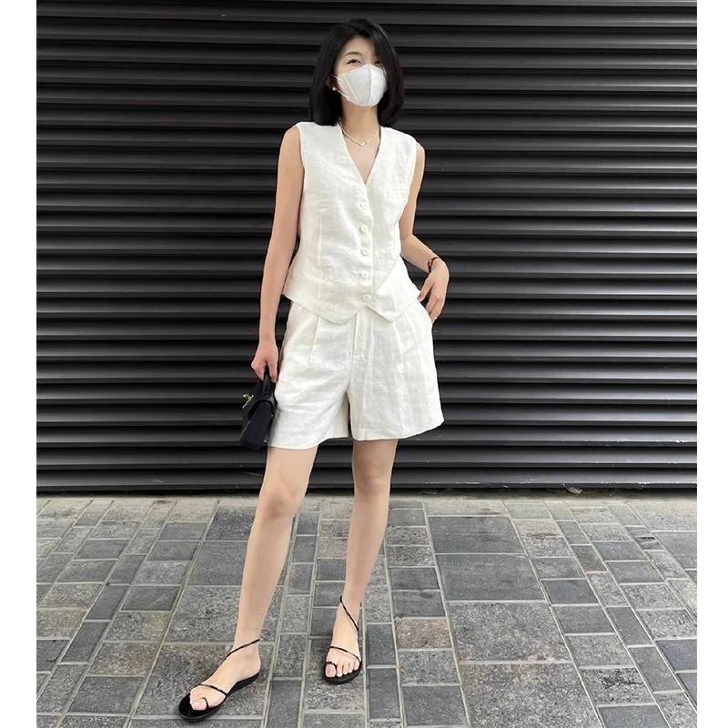 气质时尚棉麻套装女夏2025新款高级感洋气显瘦马甲上衣短裤两件套
