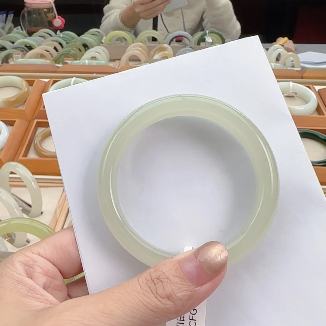 和田玉未镶嵌手镯荔枝宽版正圈58-59