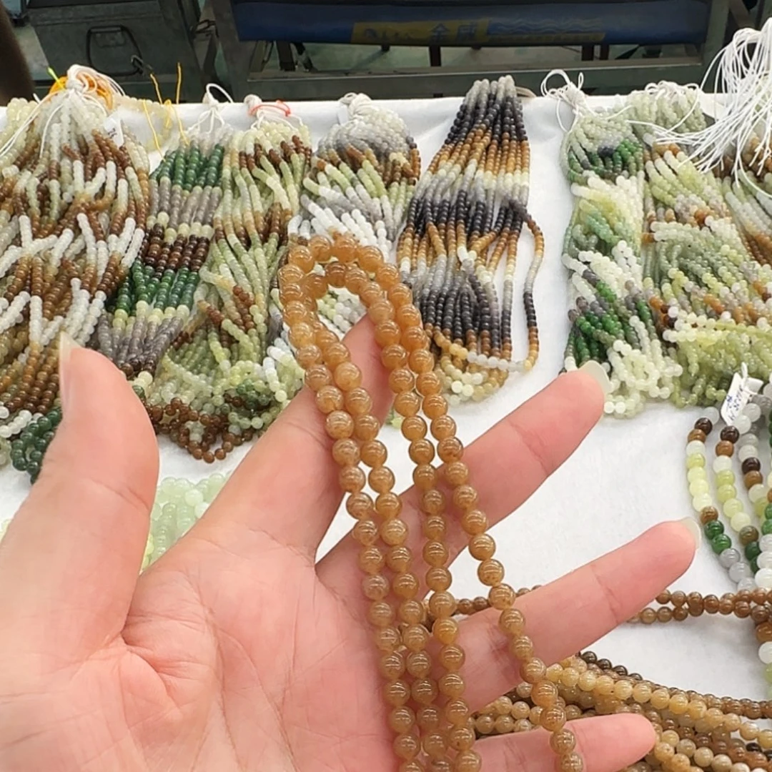 和田玉未镶嵌毛衣链