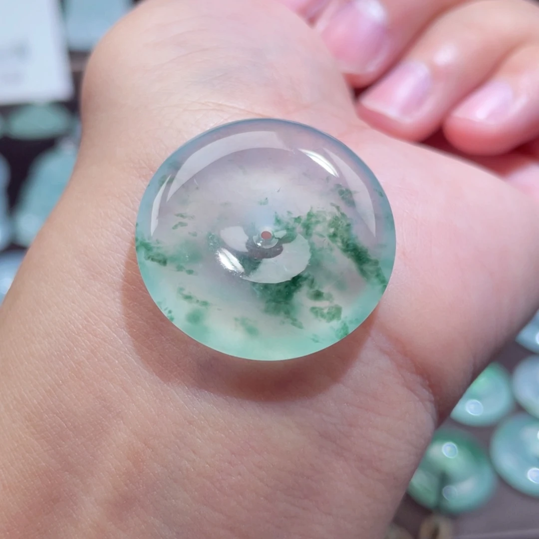 颈饰未镶嵌翡翠扣子