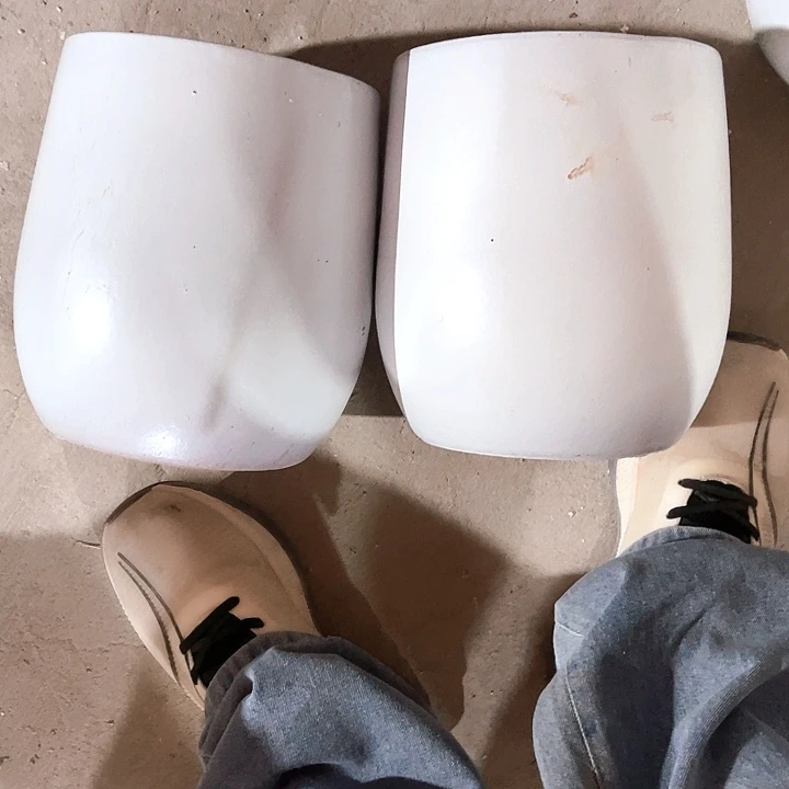 口径18高度21两只小瑕疵