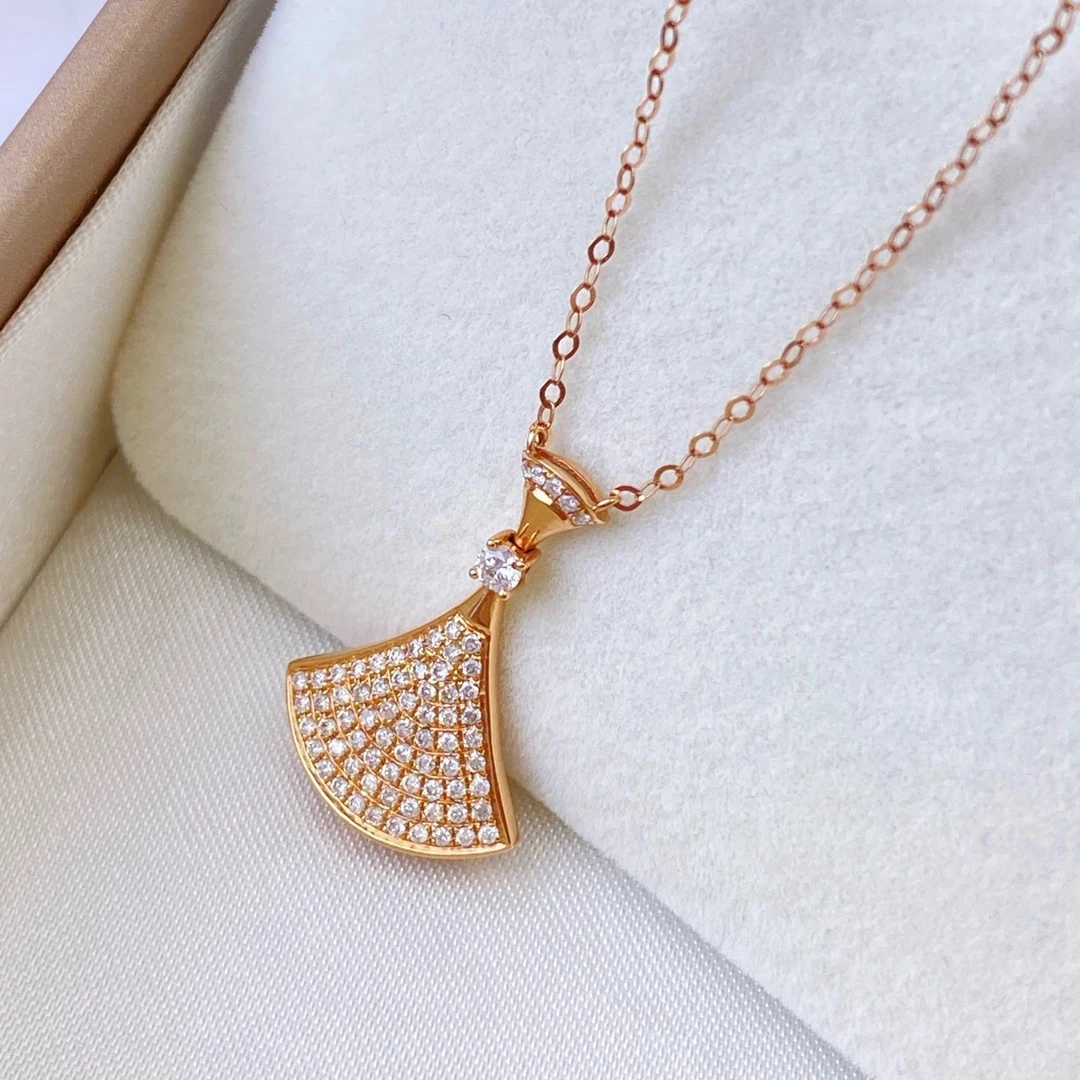 【六言精选】k玫裙子套链