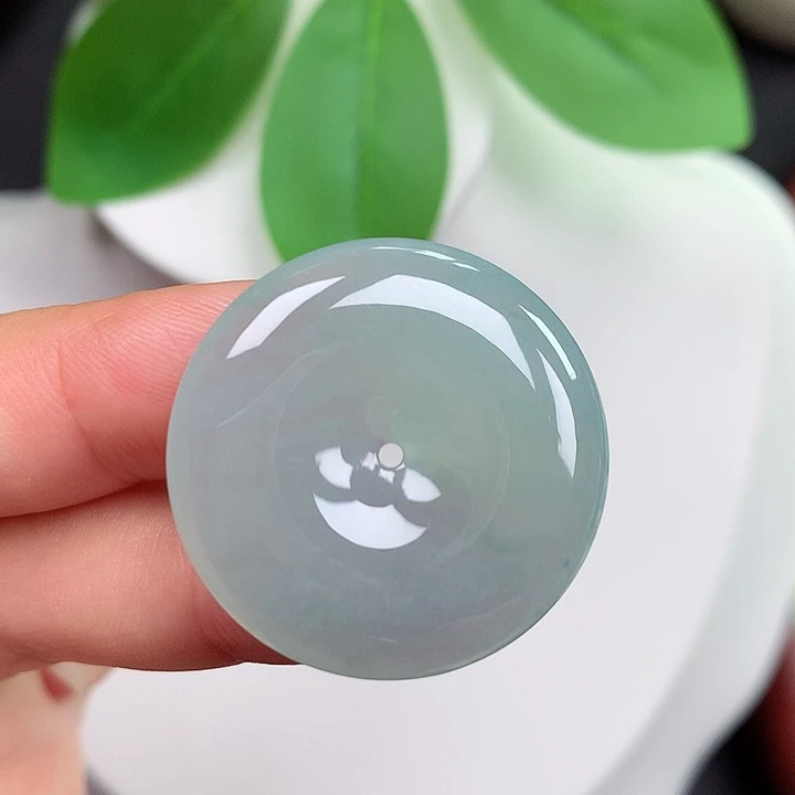 翡翠未镶嵌颈饰平安扣28.9x5.3mm