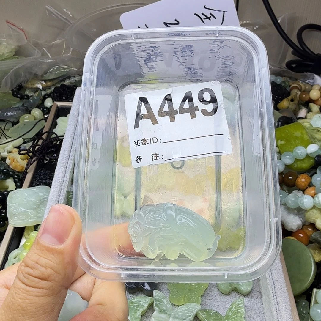 蛇纹石玉合金颈饰